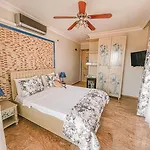 Cunda Paradise Butik Hotel Ayvalı
