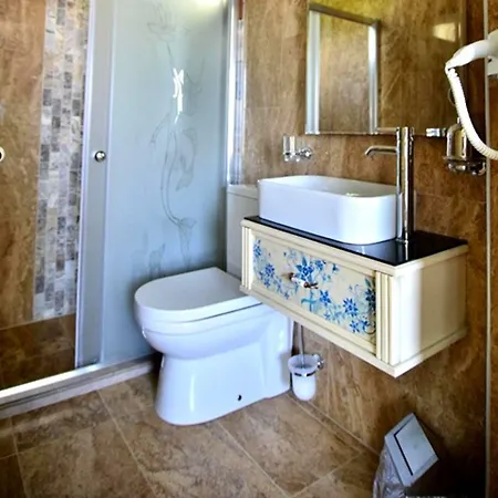 Cunda Paradise Butik Ayvalik