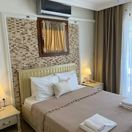 Cunda Paradise Butik Hotel *