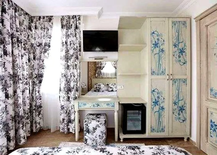 Cunda Paradise Butik Hotel *