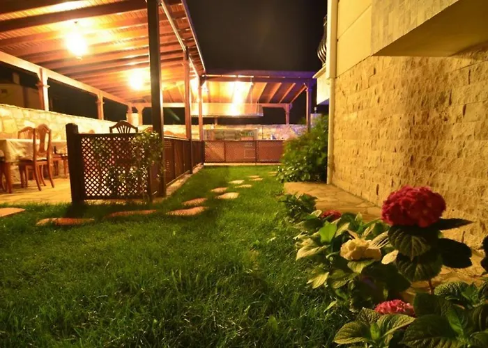 Hotel Cunda Paradise Butik Ayvalı